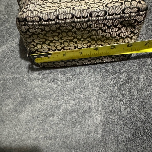 Coach Black and Gray Signature Shoulder Bag - Picture 6 of 14